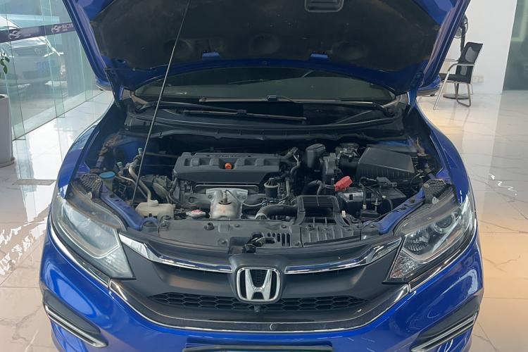Used Honda Jade 2017 1.8L automatic Comfort version 5 seats Engine Bay