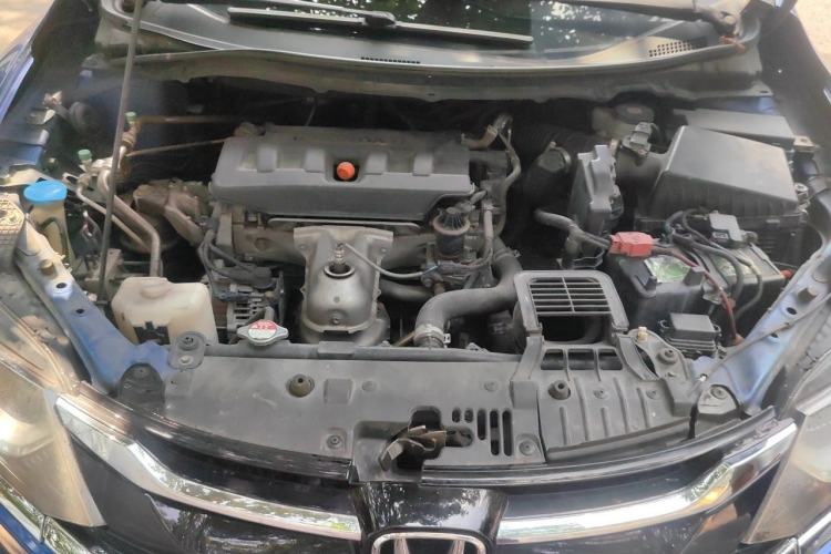 Used Honda Jade 2017 1.8L automatic Comfort version 5 seats Engine Bay