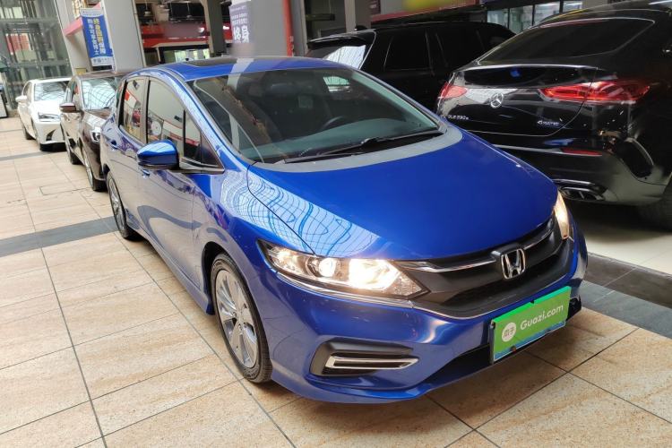 Used Honda Jade 2017 1.8L automatic Comfort version 5 seats Exterior 1