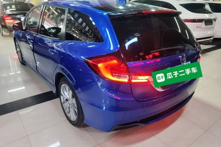 Used Honda Jade 2017 1.8L automatic Comfort version 5 seats Exterior 2