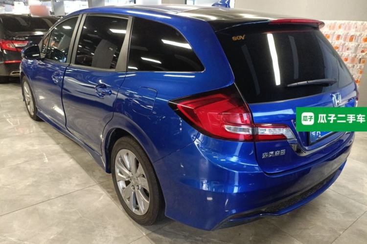 Used Honda Jade 2017 1.8L automatic Comfort version 5 seats Exterior 2