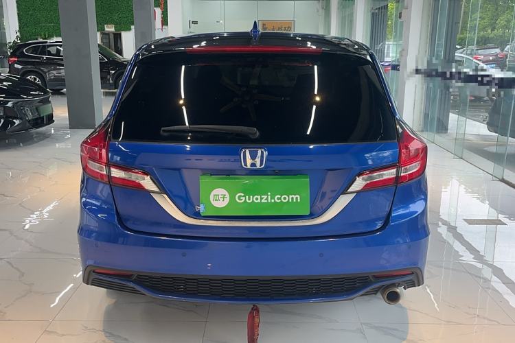 Used Honda Jade 2017 1.8L automatic Comfort version 5 seats Exterior 4