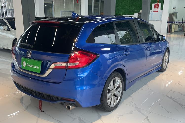 Used Honda Jade 2017 1.8L automatic Comfort version 5 seats Exterior 5