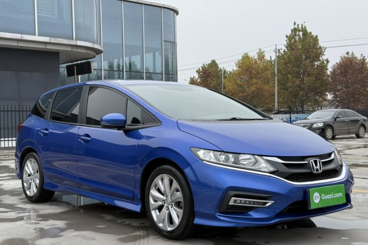 Used Honda Jade 2017 1.8L automatic Comfort version 5 seats Exterior 6