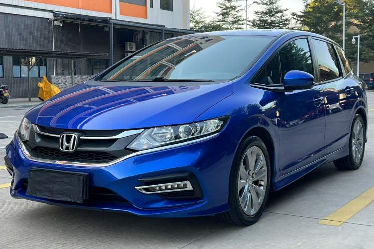 Used Honda Jade 2017 1.8L automatic Comfort version 5 seats Exterior 8
