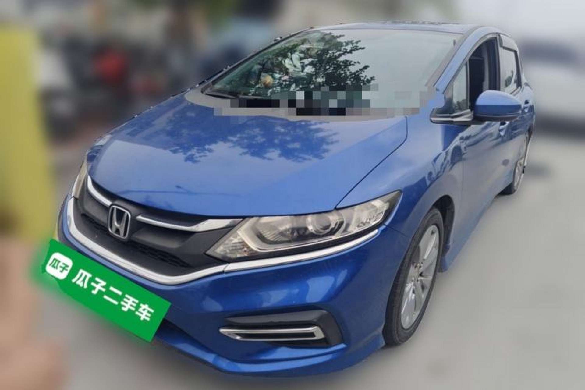 Used Honda Jade 2017 1.8L automatic Comfort version 5 seats Front Left 45 Deg
