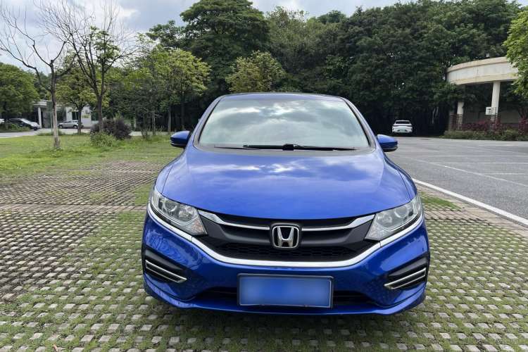 Used Honda Jade 2017 1.8L automatic Comfort version 5 seats Front