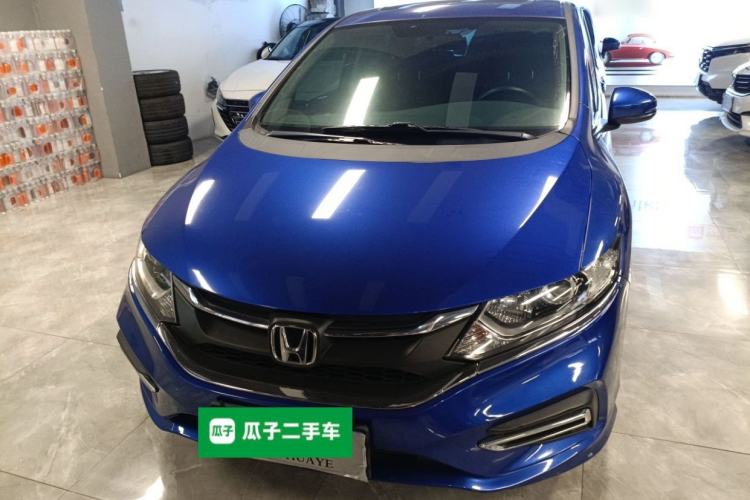 Used Honda Jade 2017 1.8L automatic Comfort version 5 seats Front