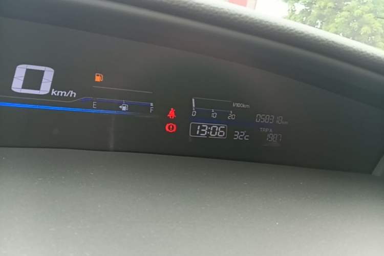 Used Honda Jade 2017 1.8L automatic Comfort version 5 seats Instrument Cluster