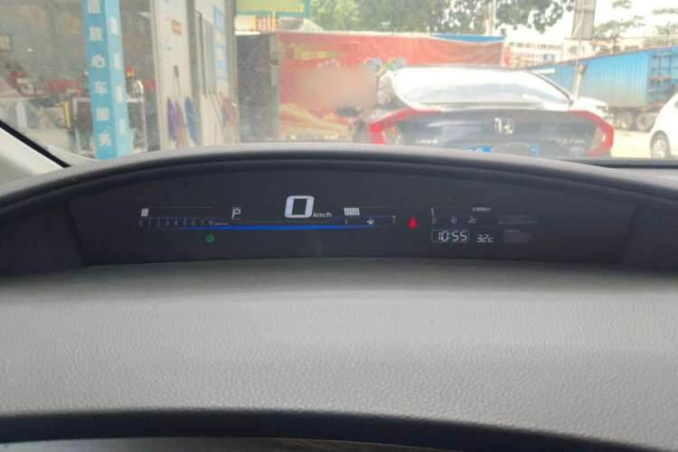 Used Honda Jade 2017 1.8L automatic Comfort version 5 seats Instrument Cluster