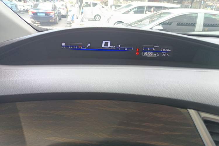 Used Honda Jade 2017 1.8L automatic Comfort version 5 seats Instrument Cluster