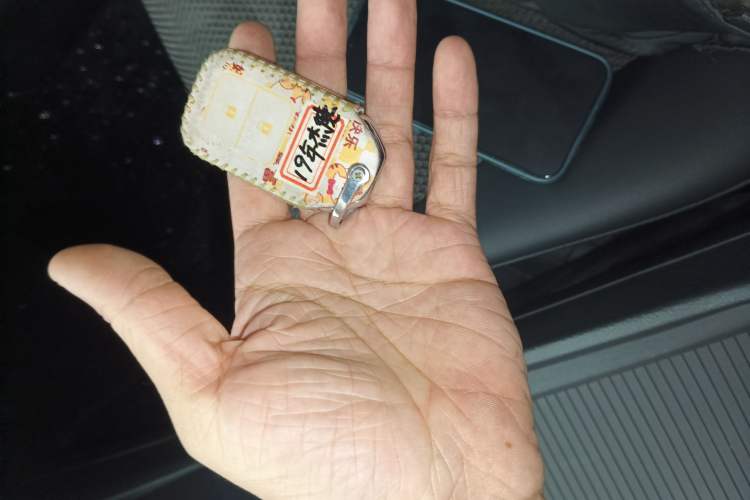 Used Honda Jade 2017 1.8L automatic Comfort version 5 seats Interior 1