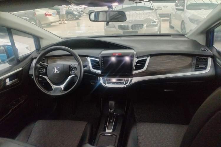 Used Honda Jade 2017 210TURBO CVT Fashion Edition 5-seater Interior 1