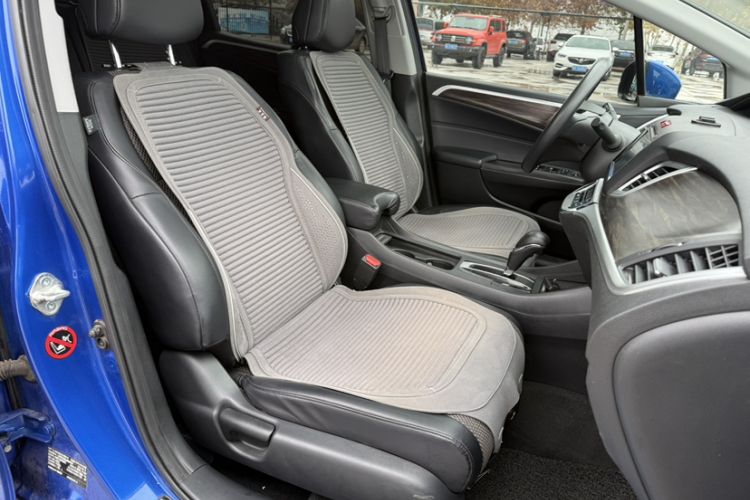 Used Honda Jade 2017 1.8L automatic Comfort version 5 seats Interior 11