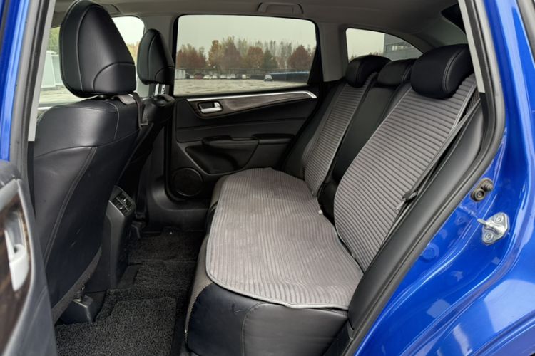 Used Honda Jade 2017 1.8L automatic Comfort version 5 seats Interior 2