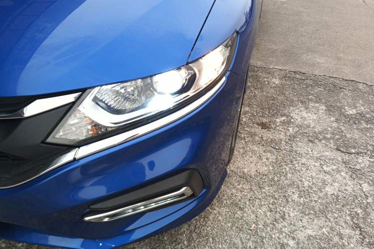 Used Honda Jade 2017 1.8L automatic Comfort version 5 seats Left Front Headlight