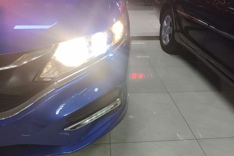 Used Honda Jade 2017 1.8L automatic Comfort version 5 seats Left Front Headlight