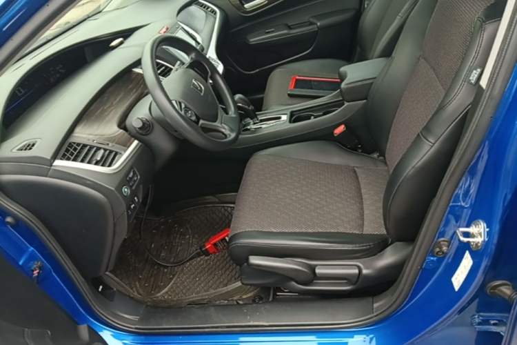 Used Honda Jade 2017 1.8L automatic Comfort version 5 seats Left Front Seat