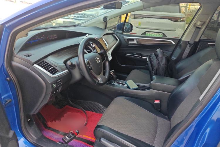 Used Honda Jade 2017 1.8L automatic Comfort version 5 seats Left Front Seat