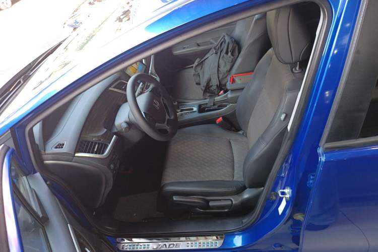 Used Honda Jade 2017 1.8L automatic Comfort version 5 seats Left Front Seat