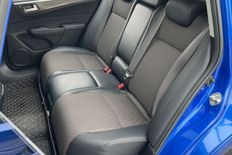 Used Honda Jade 2017 1.8L automatic Comfort version 5 seats Left Rear Seat