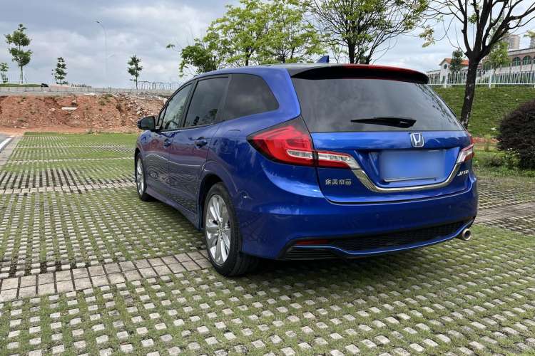 Used Honda Jade 2017 1.8L automatic Comfort version 5 seats Left Side