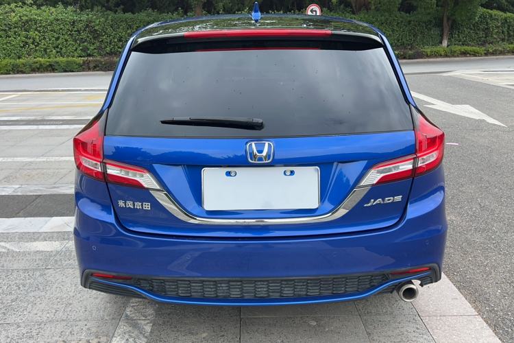 Used Honda Jade 2017 1.8L automatic Comfort version 5 seats Rear