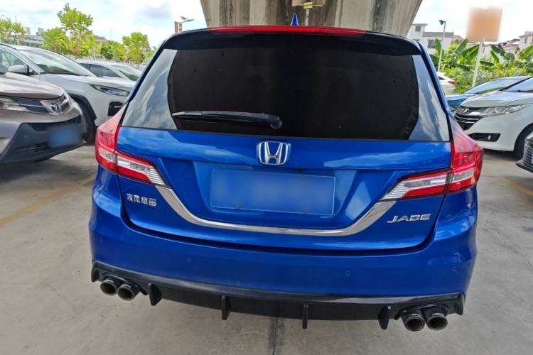 Used Honda Jade 2017 1.8L automatic Comfort version 5 seats Rear