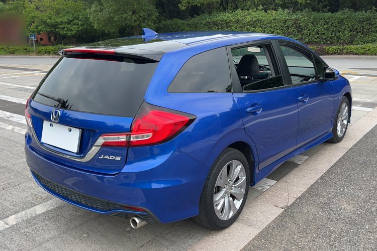 Used Honda Jade 2017 1.8L automatic Comfort version 5 seats Rear Right 45 Deg