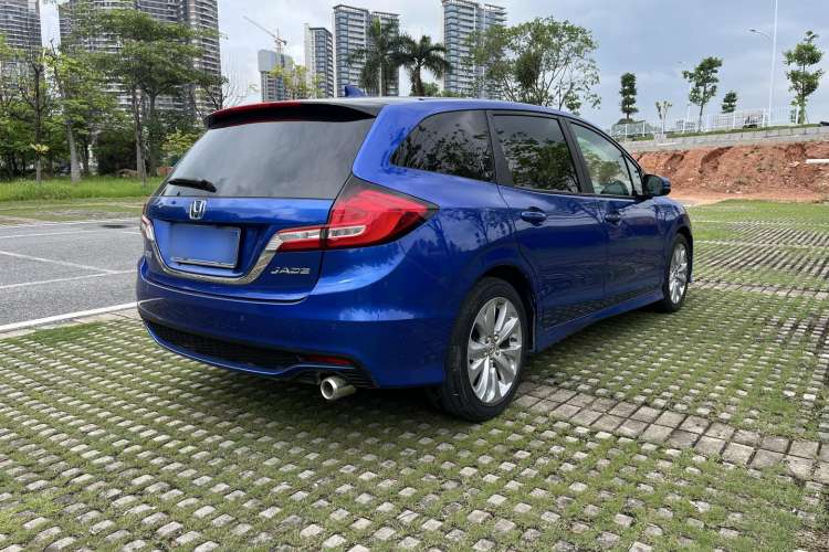 Used Honda Jade 2017 1.8L automatic Comfort version 5 seats Rear Right 45 Deg