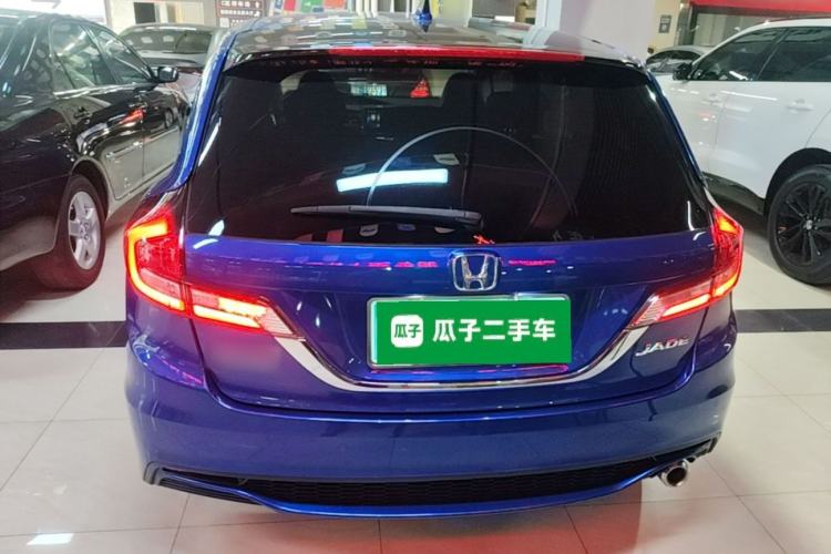 Used Honda Jade 2017 1.8L automatic Comfort version 5 seats Rear