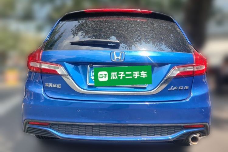 Used Honda Jade 2017 1.8L automatic Comfort version 5 seats Rear