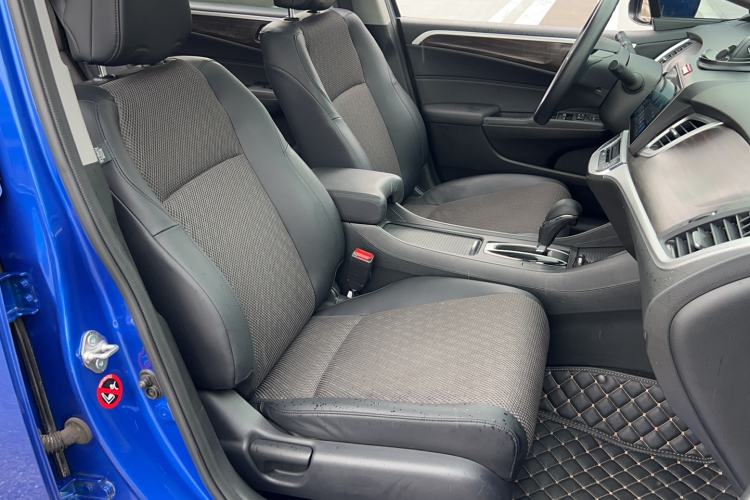 Used Honda Jade 2017 1.8L automatic Comfort version 5 seats Right Front Seat