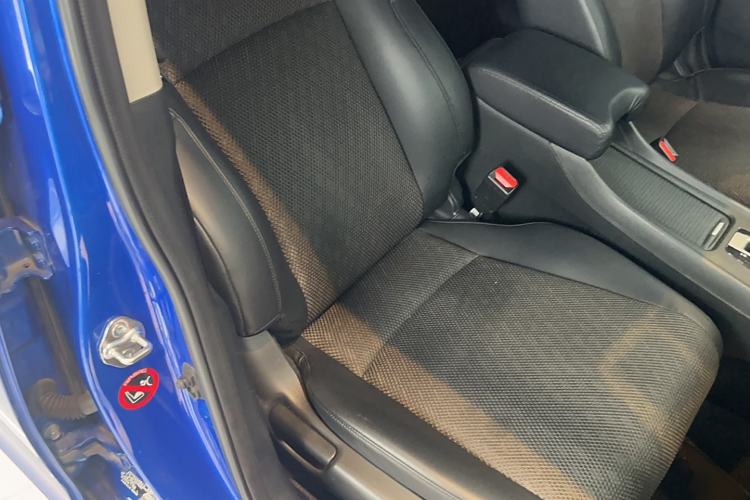 Used Honda Jade 2017 1.8L automatic Comfort version 5 seats Right Front Seat