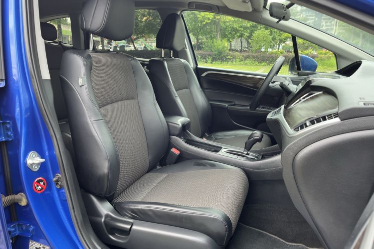 Used Honda Jade 2017 1.8L automatic Comfort version 5 seats Right Front Seat