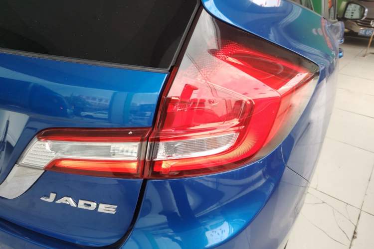 Used Honda Jade 2017 1.8L automatic Comfort version 5 seats Right Rear Taillight