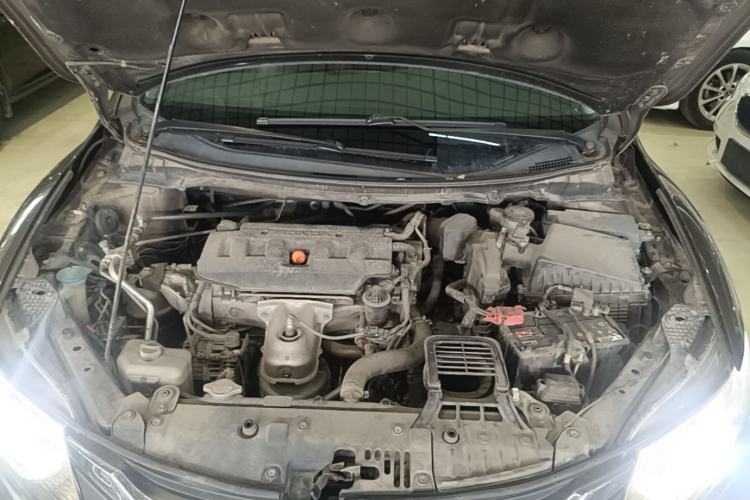 Used Honda Jade 2017 1.8L Automatic Classic Edition 5 seats Engine Bay