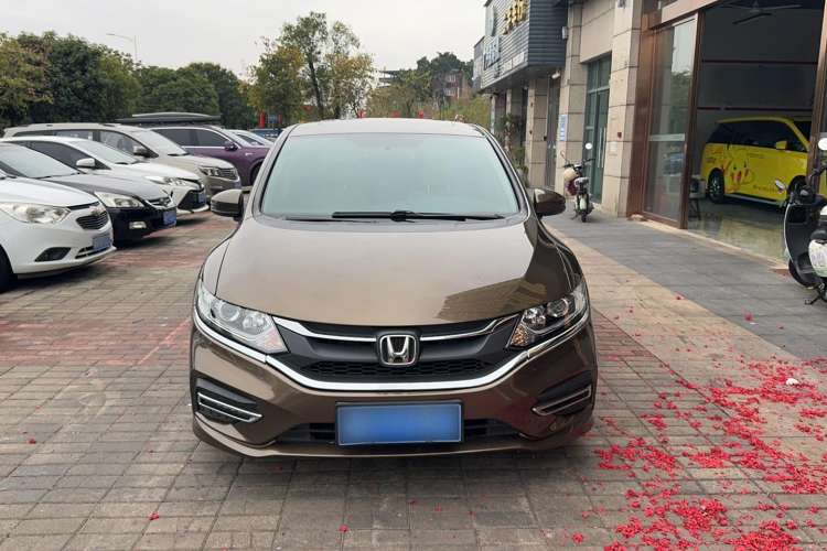 Used Honda Jade 2017 1.8L automatic Comfort version 5 seats Exterior 1