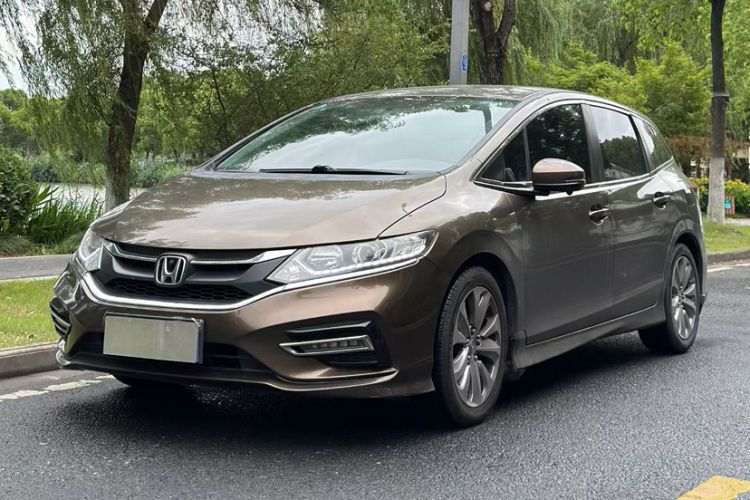 Used Honda Jade 2017 1.8L Automatic Classic Edition 5 seats Exterior 4