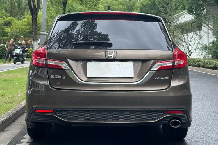 Used Honda Jade 2017 1.8L Automatic Classic Edition 5 seats Exterior 5
