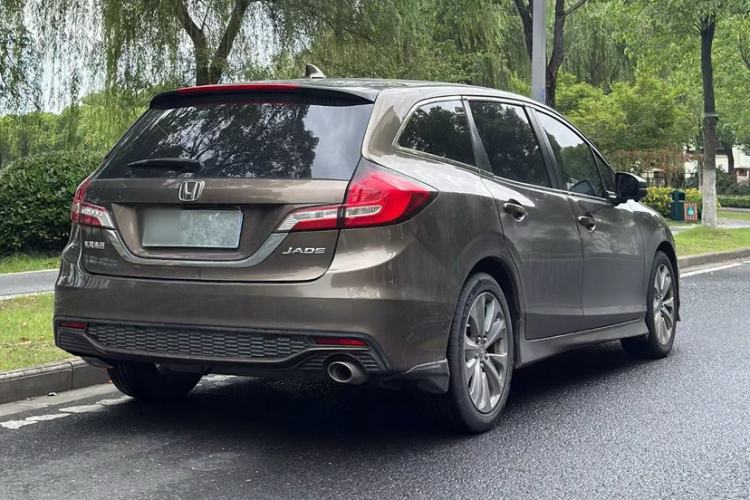 Used Honda Jade 2017 1.8L Automatic Classic Edition 5 seats Exterior 6