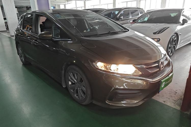 Used Honda Jade 2017 1.8L Automatic Classic Edition 5 seats Front Right 45 Deg