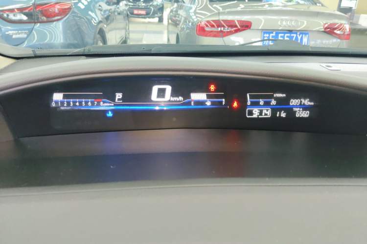 Used Honda Jade 2017 1.8L automatic Comfort version 5 seats Instrument Cluster