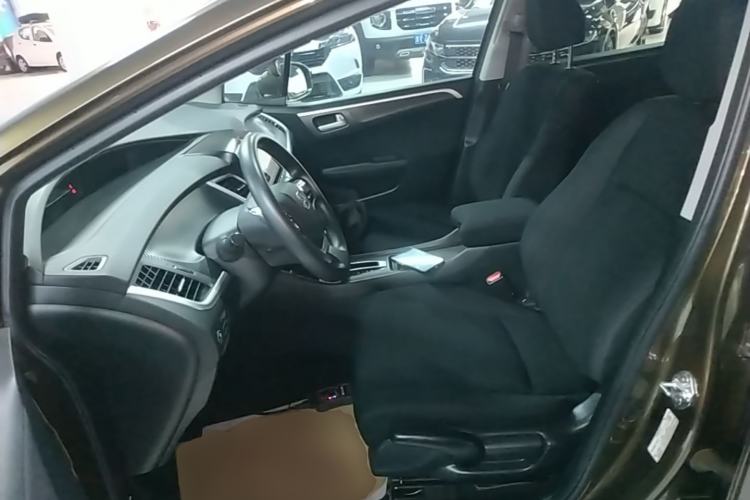 Used Honda Jade 2017 1.8L Automatic Classic Edition 5 seats Left Front Seat