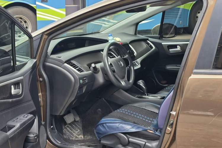 Used Honda Jade 2017 1.8L Automatic Classic Edition 5 seats Left Front Seat