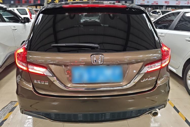 Used Honda Jade 2017 1.8L automatic Comfort version 5 seats Rear