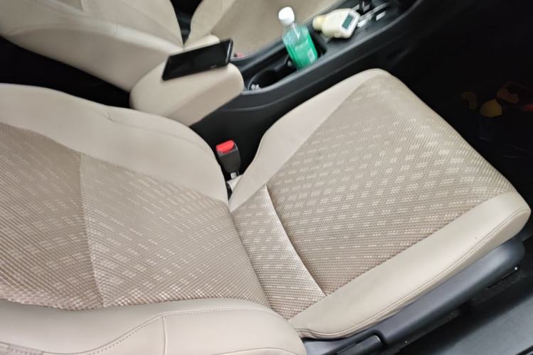 Used Honda Jade 2017 1.8L automatic Comfort version 5 seats Right Front Seat