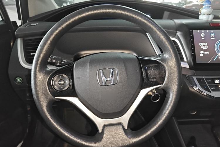 Used Honda Jade 2017 1.8L Automatic Classic Edition 5 seats Steering Wheel