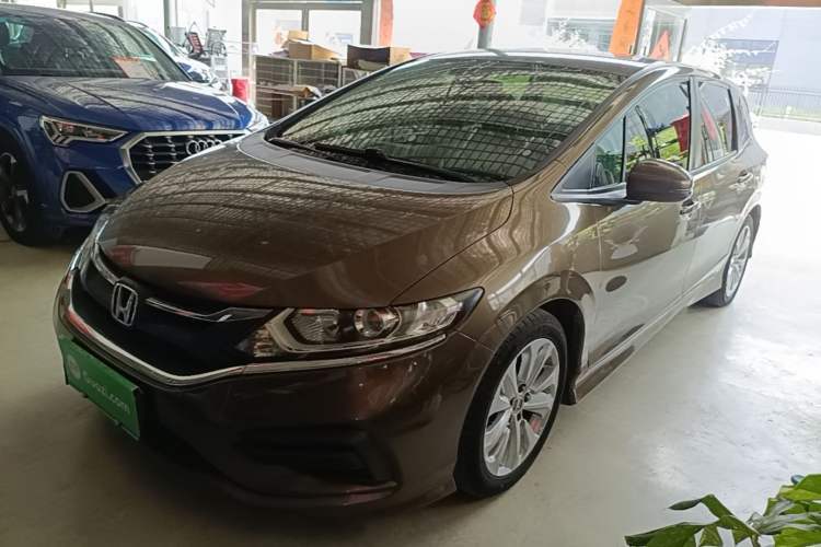 Used Honda Jade 2017 1.8L Automatic Classic Edition 5 seats Guazi used car, China used car export, Used car for sale, Used Honda cars, Cheapest cars for sale