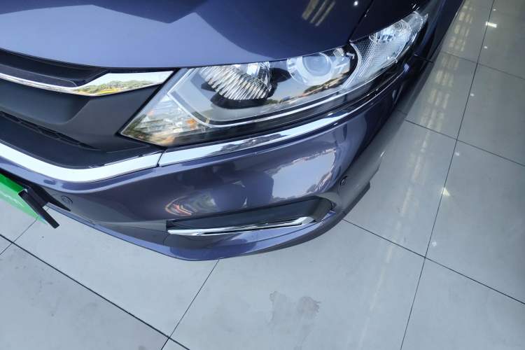 Used Honda Jade 2017 1.8L automatic Comfort version 5 seats Left Front Headlight